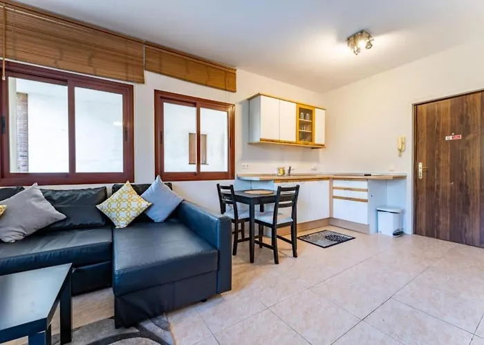 Ct 144 - La Cala Boulevard - Studio I
